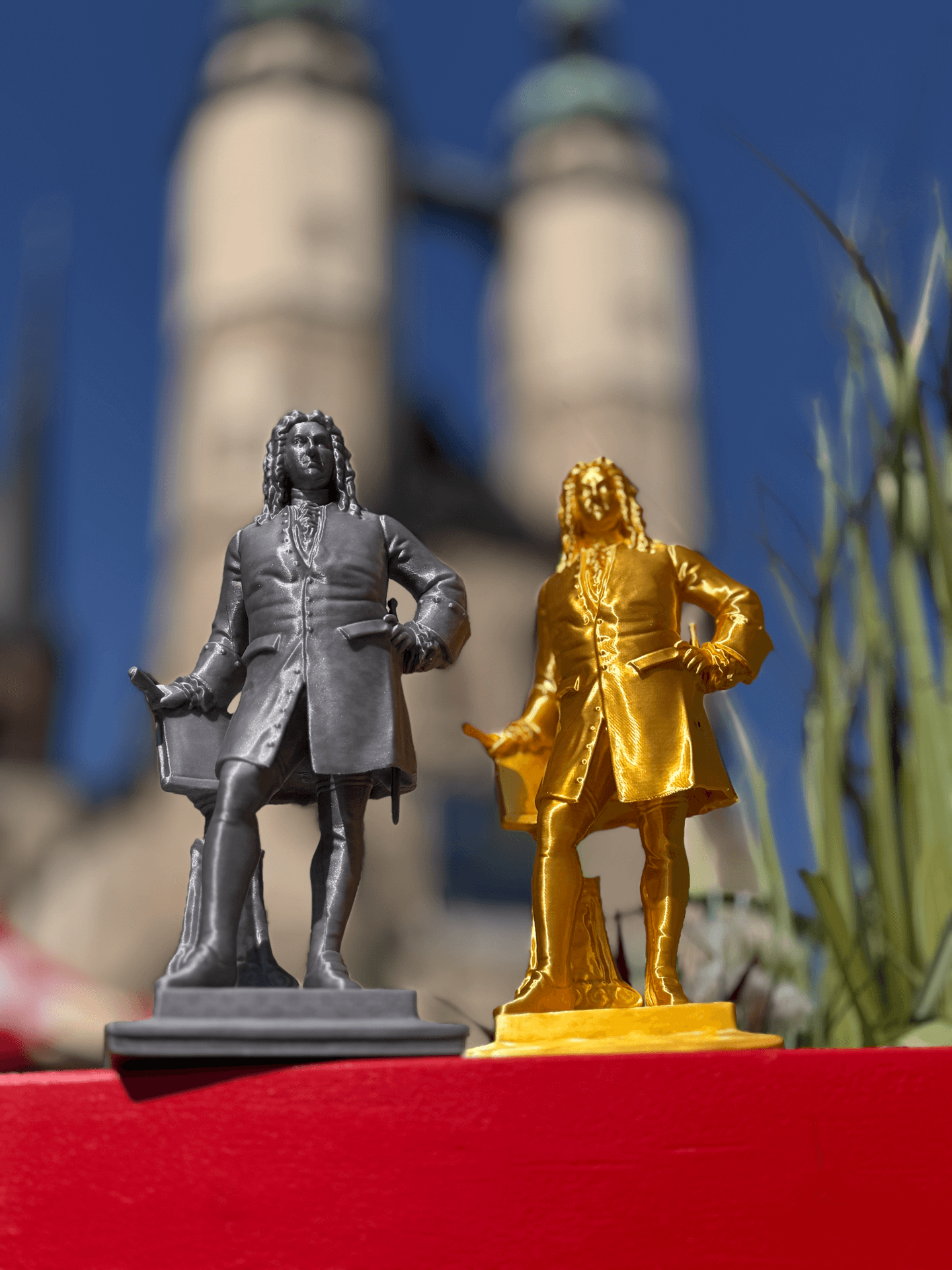 Händel-Denkmal Halle Gold