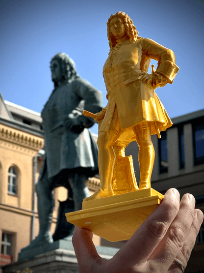 Händel-Denkmal Halle Gold